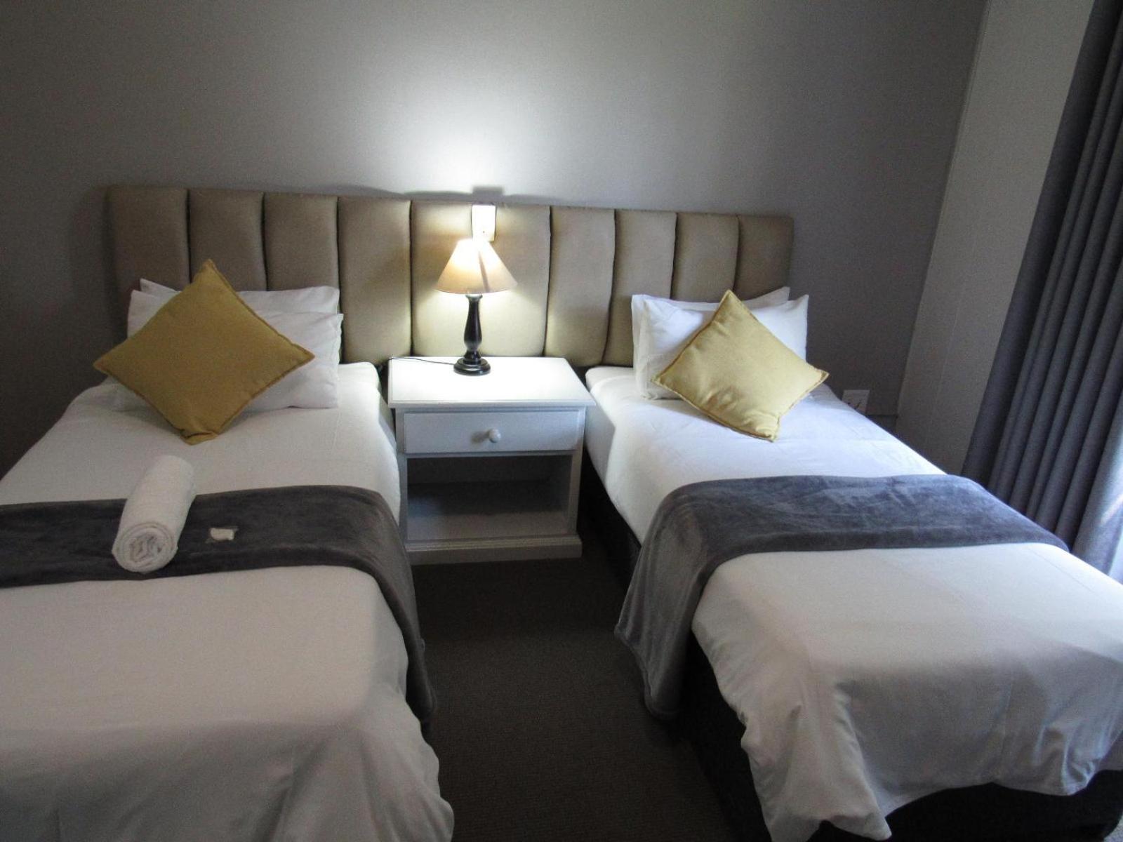 Vista Ort Hotel Kempton Park Bagian luar foto